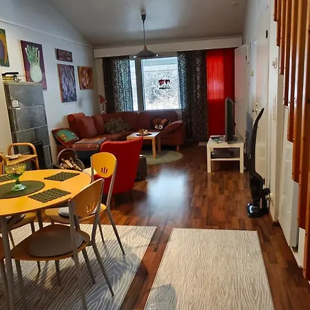 Kiikala - A Small Near Oulujaervi Apartment *